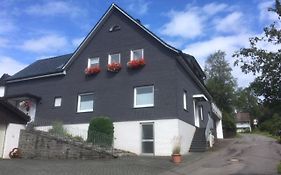 Schöne Ferienwohnung Nähe Biggesee